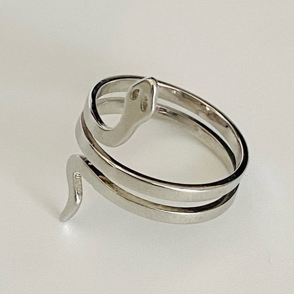 Adjustable Snake Ring - Picture 3 of 7